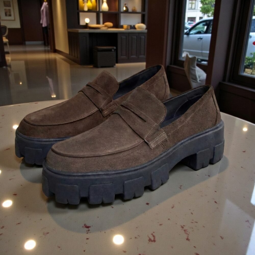 Loafer PD Howell Camurça Café