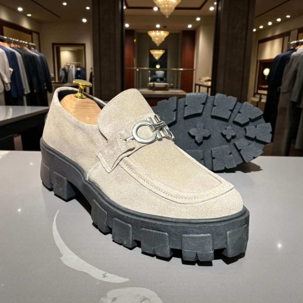Loafer FG APlatform Camurça Areia